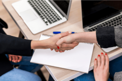 Lost in contractual deadlines? The Contract Manager tool keeps you on track